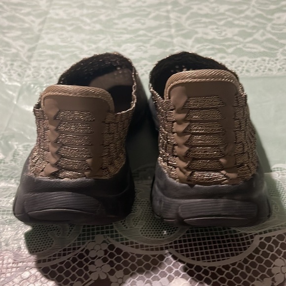 KHOMBU Womens Sneakers Very Light Weight And Comfy Sz 8 - Picture 3 of 9